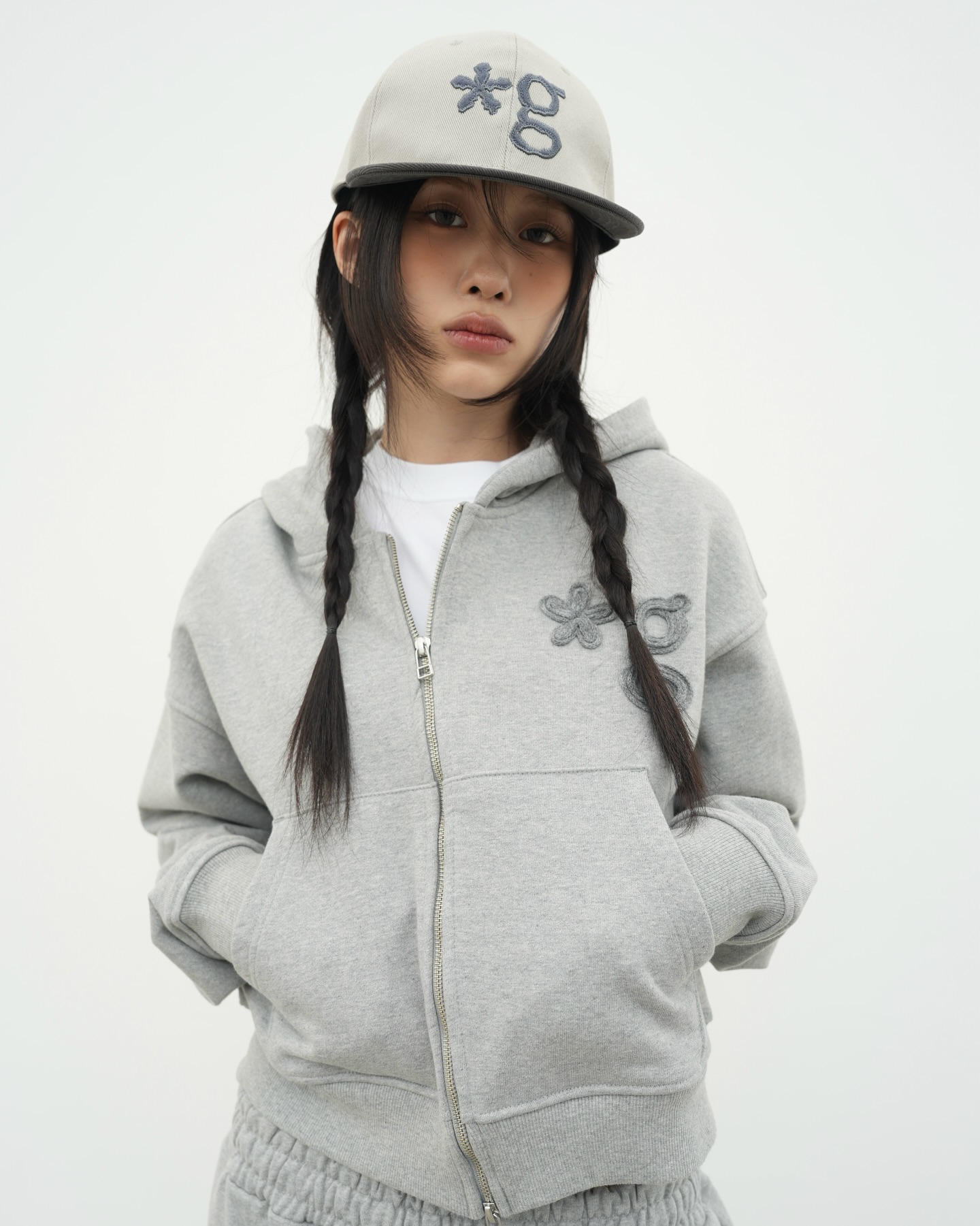 Grunden Facebook ad: Hand Work Hoodie Zip-Up (Melange Grey)