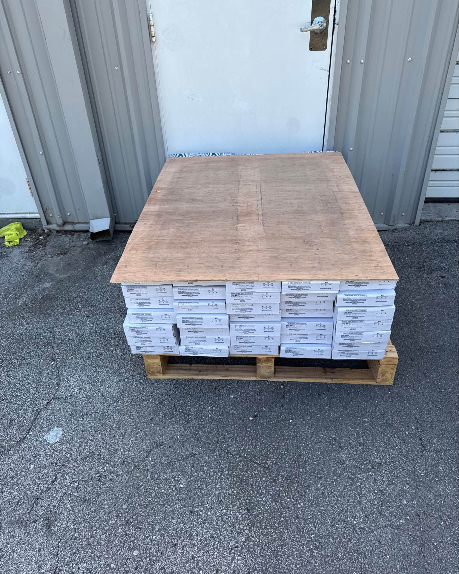 Will Jenkins Facebook ad: LVP FLOORING PRICED TO SELL