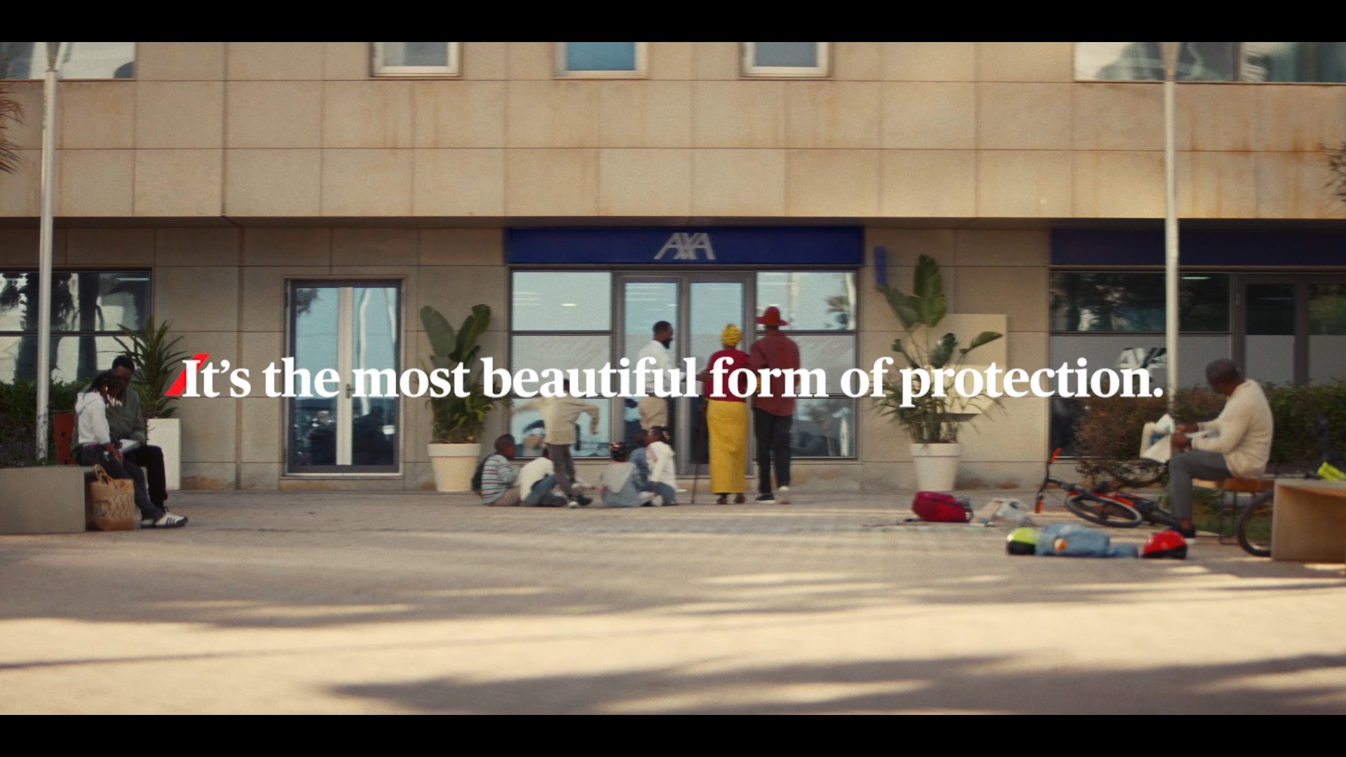 AXA Mansard Facebook ad: is the most beautiful form of