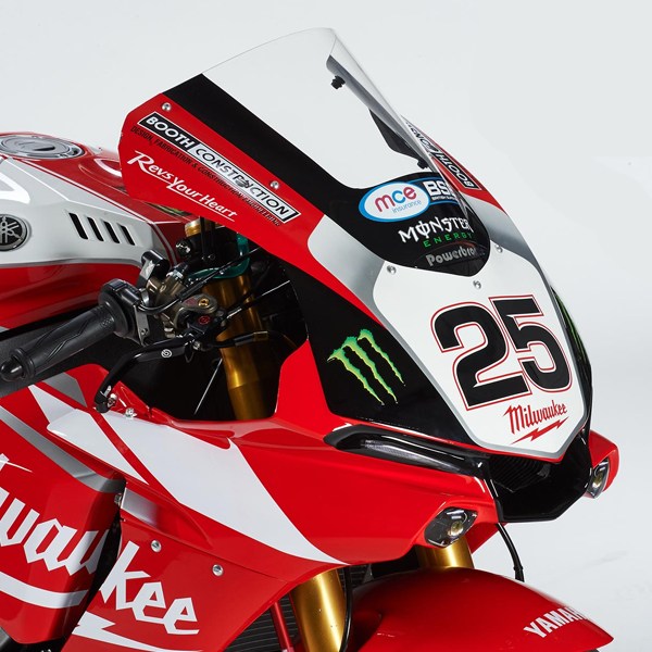 Cpdesign Motorsport Graphics Facebook ad: Give your bike an exclusive, detail-perfect style