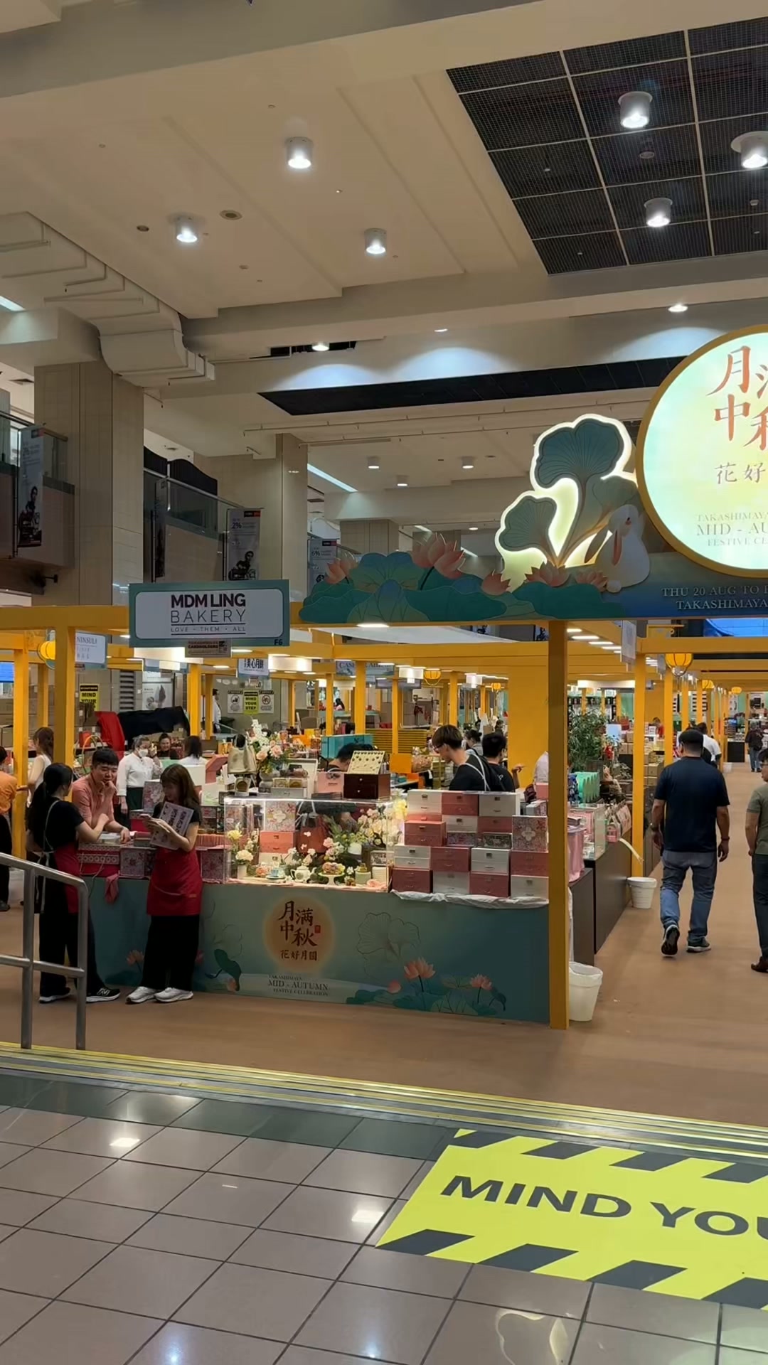 Takashimaya Department Store Facebook ad: Up to 45% OFF! T&Cs apply.