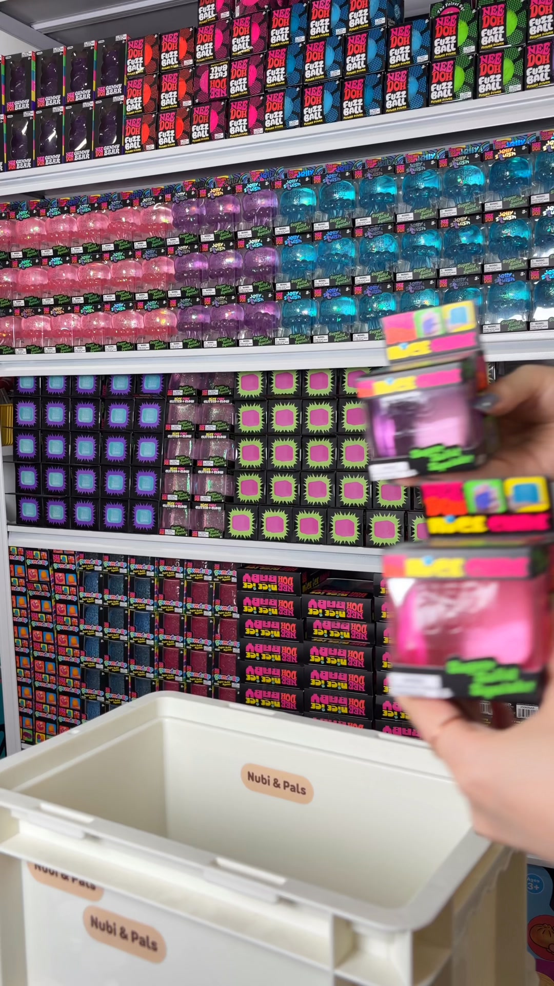 Nubi & Pals Facebook ad: The Ultimate Fidget Gift Shop