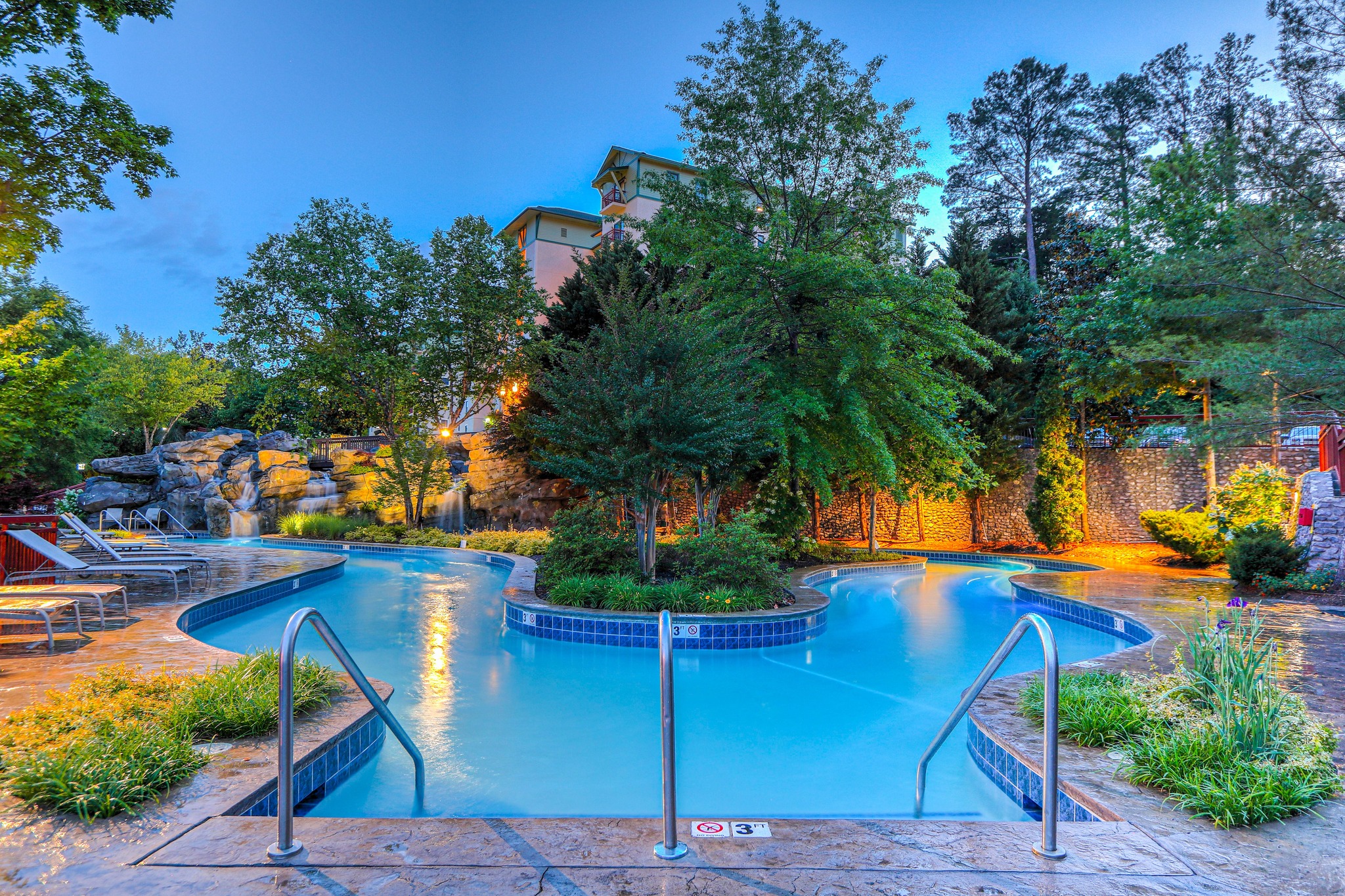 RiverStone Resort & Spa Facebook ad