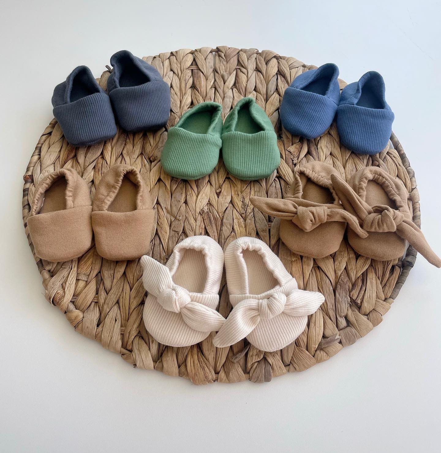 Be Baby Wear Facebook ad