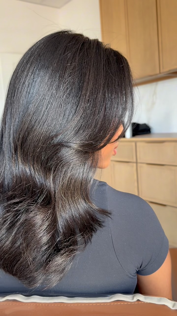 SalonCentric Facebook ad: Next-level pressing and seriously glossy with Keratin Alpha…