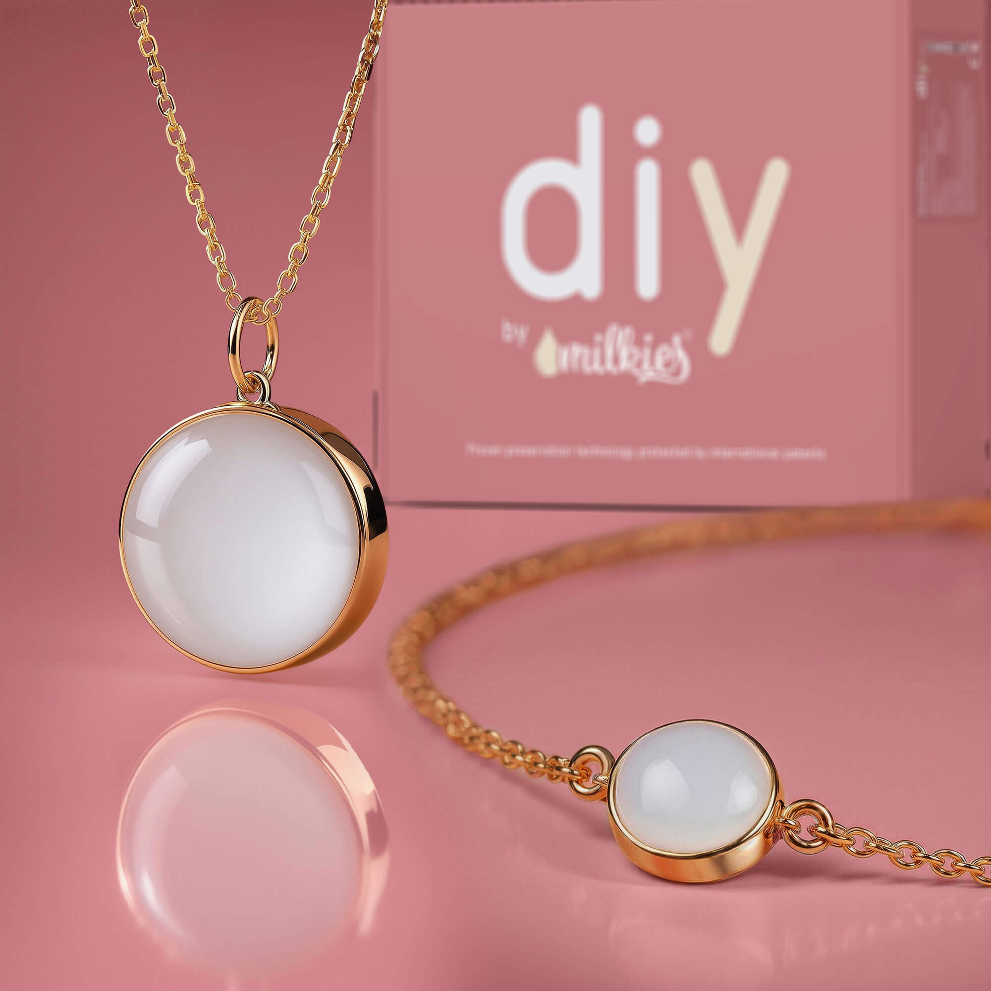 DIY by Milkies Kit de joyería de leche materna Facebook ad: Convierte tu propio espacio en un taller de…