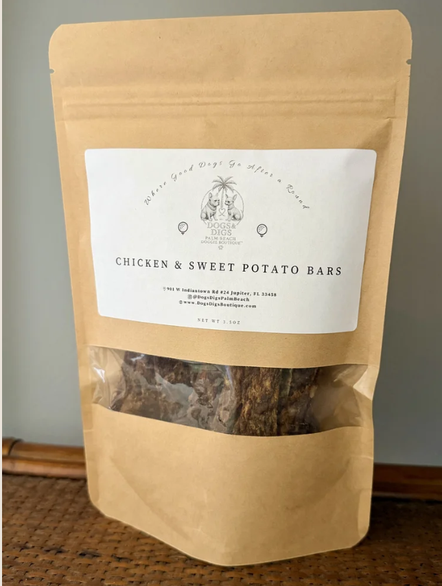 Dogs & Digs Palm Beach Doggie Boutique Facebook ad: July 4th Flash Sale 15% off + Free…