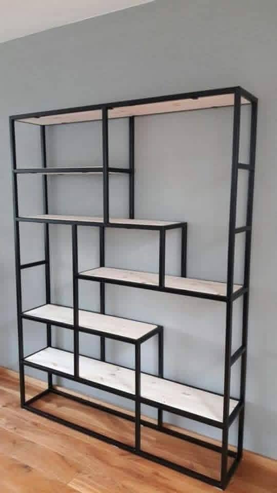 Metal Art Facebook ad: ¿Buscas orden sin sacrificar estilo?