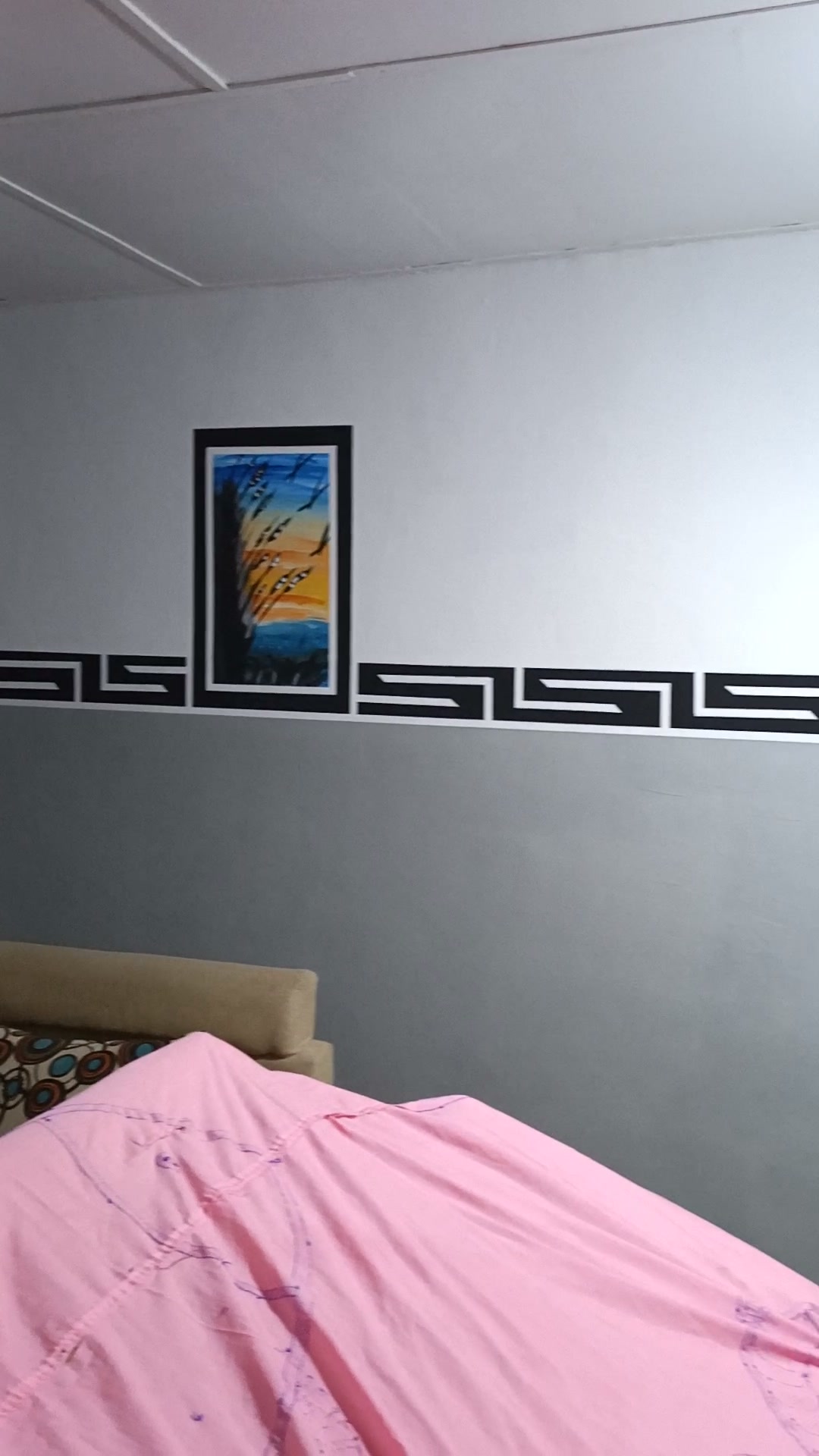 Pro peintre Facebook ad: Besoin de rafraîchir votre maison, votre bureau ou…