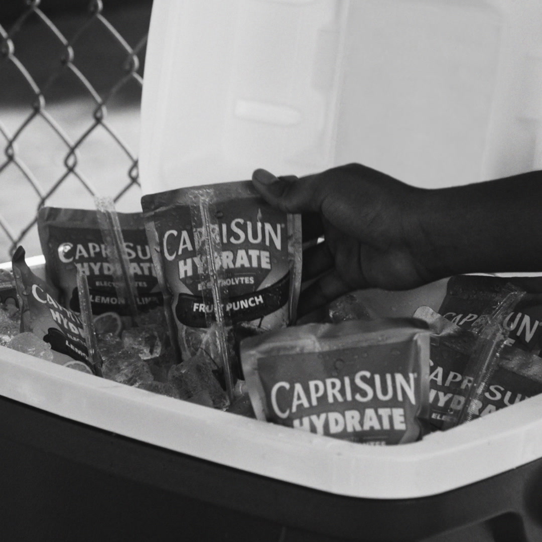 Capri Sun Facebook ad: New Capri Sun Hydrate