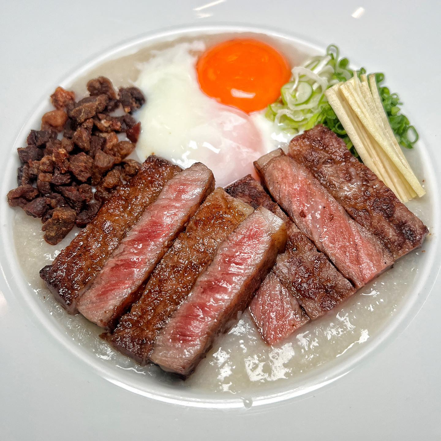 พรุ่งนี้ค่อยลด by กันย์ Facebook ad: Buffet 2,000 กินอะไรที่ร้าน CUT ได้บ้าง?