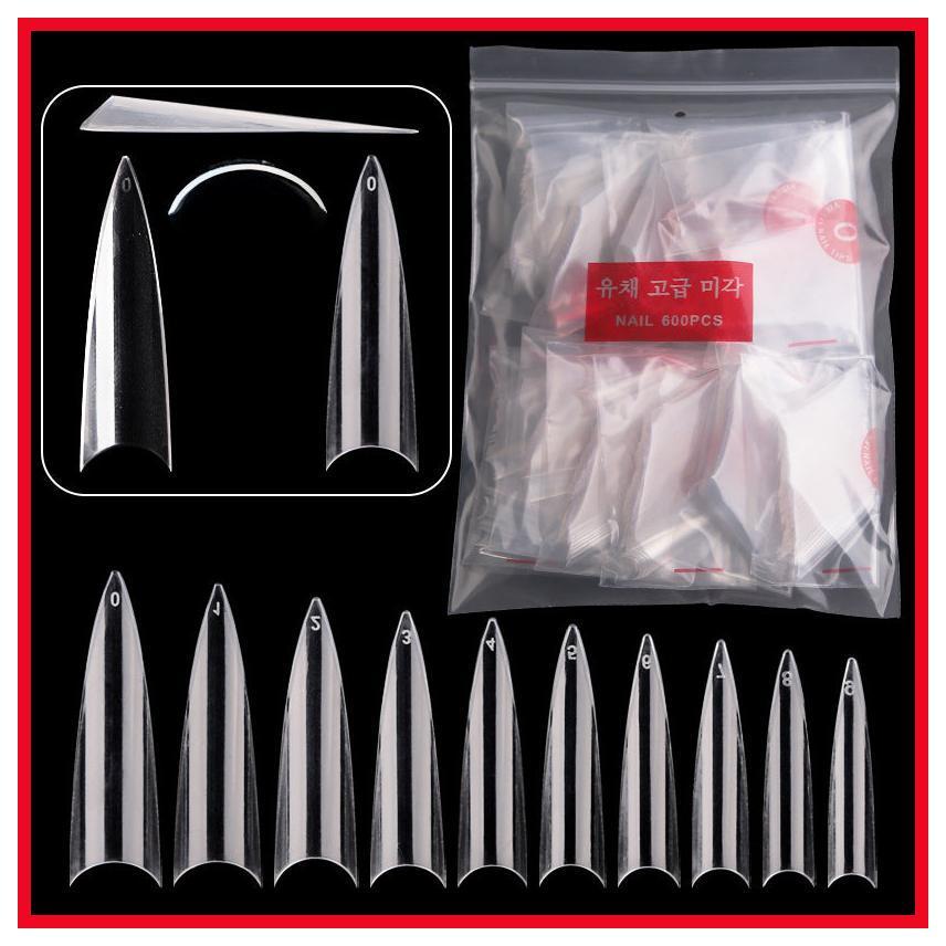 Nailsnhanh Facebook ad: Transform your nails!