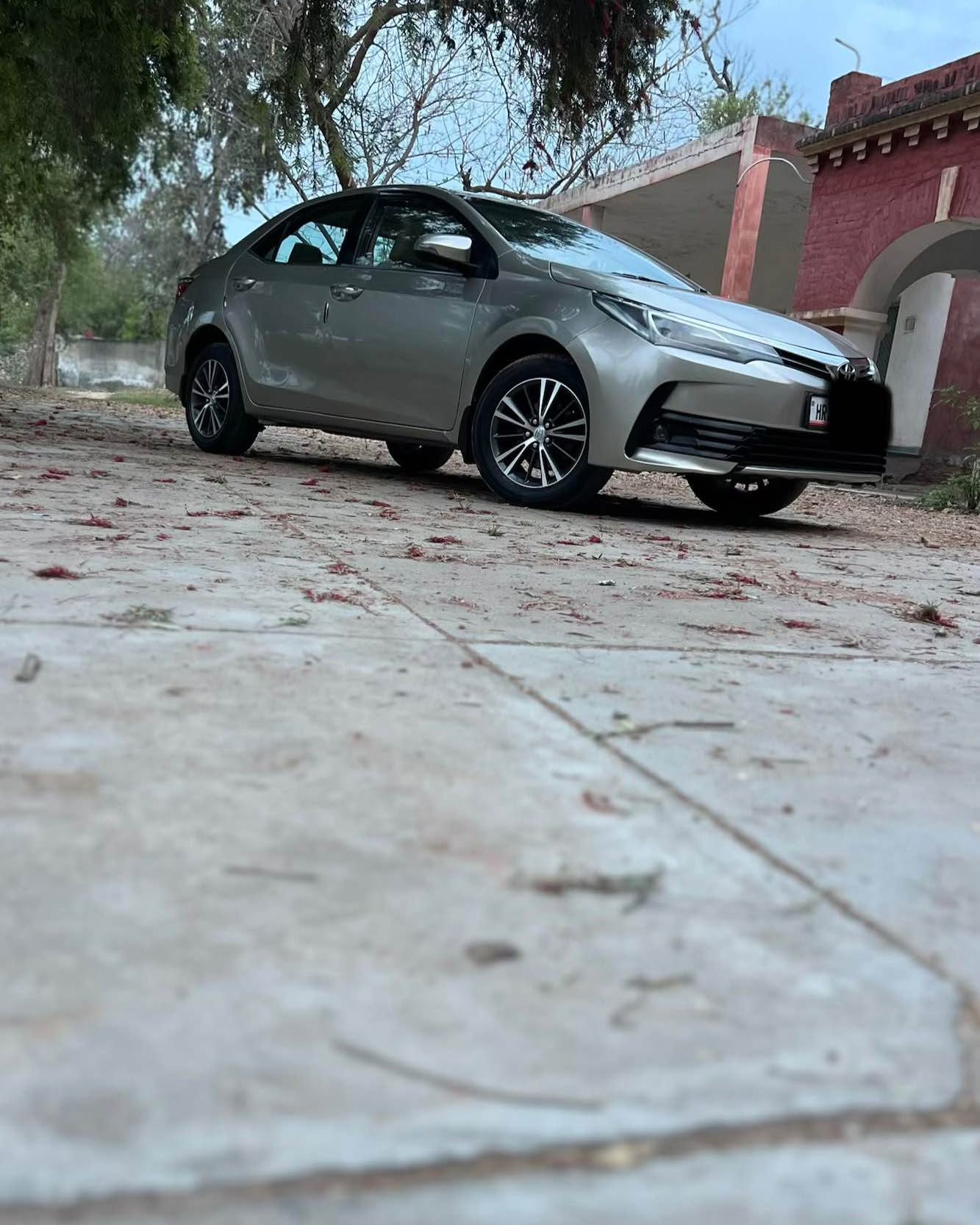 Vishwakarma Motor Workhsop Facebook ad: Corolla Altis GL 2017/18 Top End Model Diesel