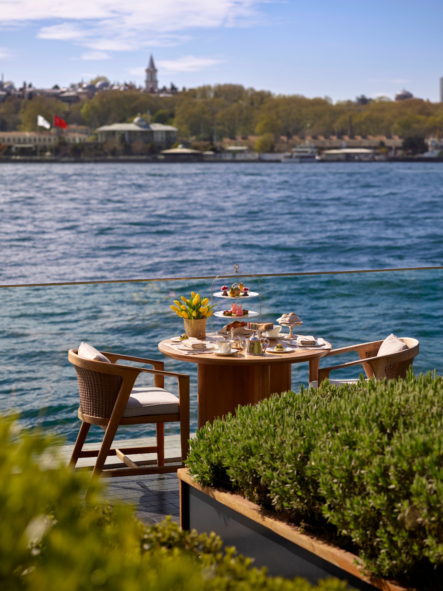The Peninsula Istanbul Facebook ad: The Peninsula Çay Saati