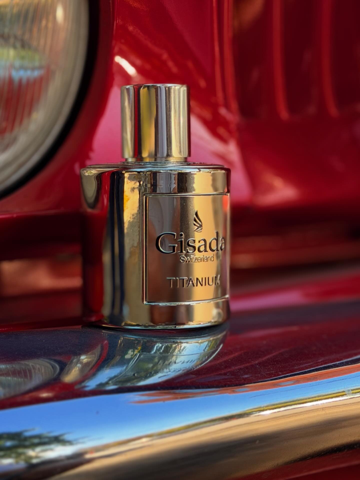 Ibiza Parfums Facebook ad