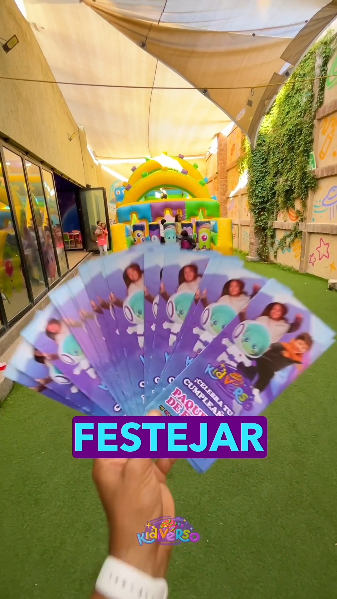 Kidiverso Facebook ad: ¿Quieres que la fiesta de tu hijo sea…