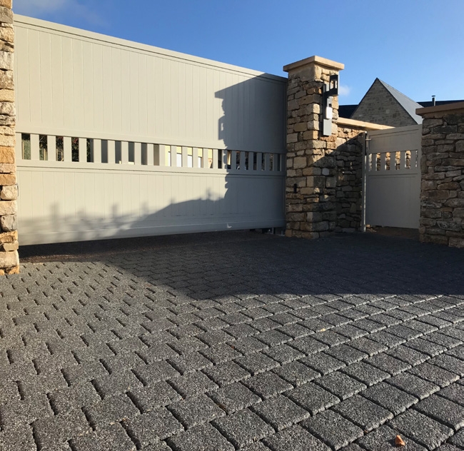 Garage Doors Solutions Ltd Facebook ad