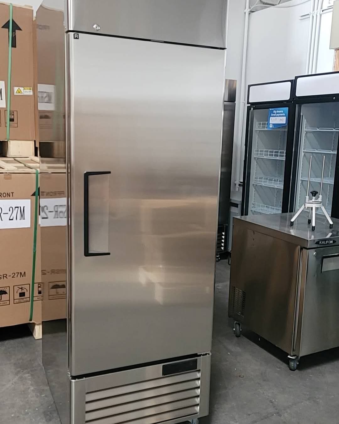 Brandon Chow Facebook ad: COMMERCIAL KITCHEN APPLIANCE SALE! FREE DELIVERY