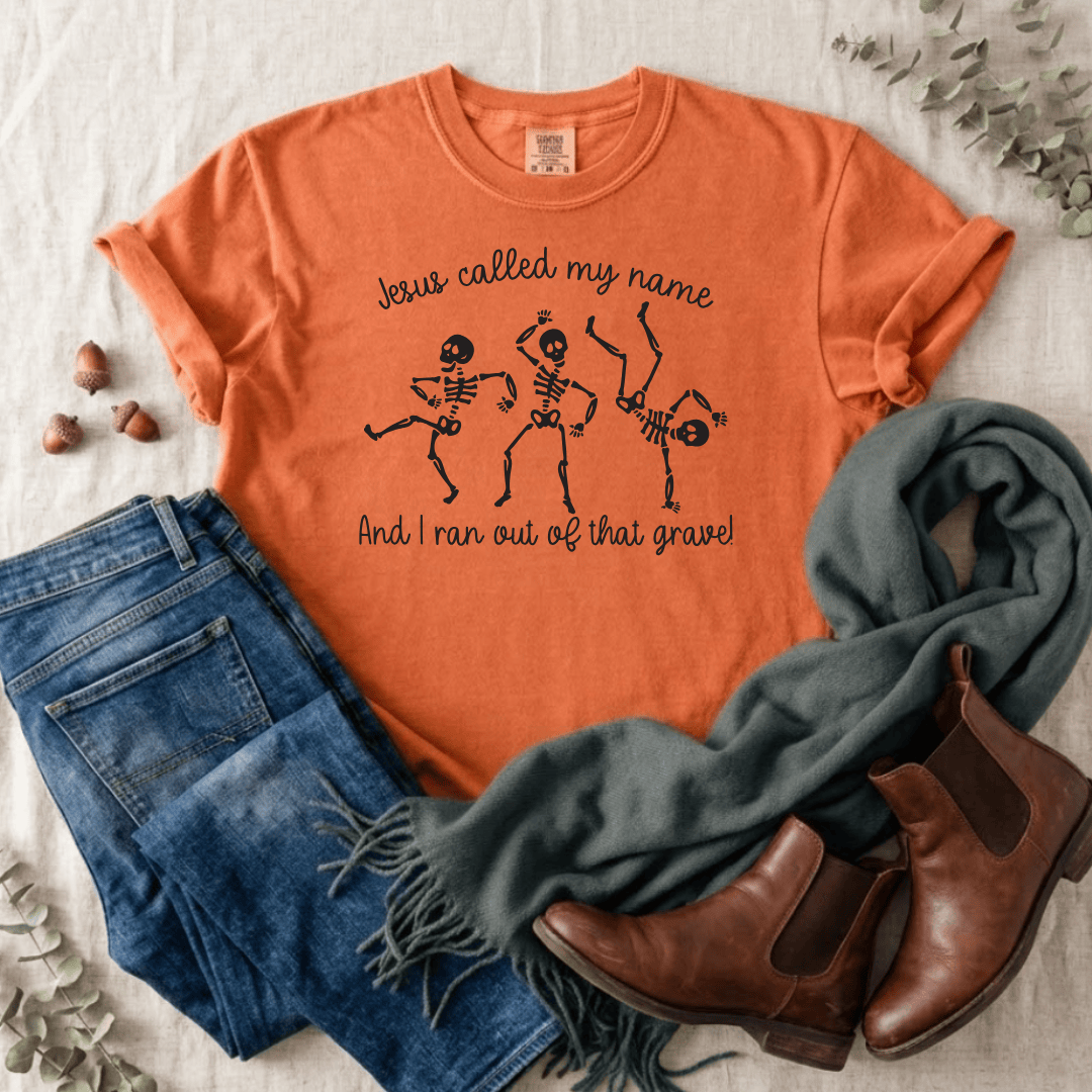 EllyandGrace Facebook ad: One of the most comfy shirts I own!