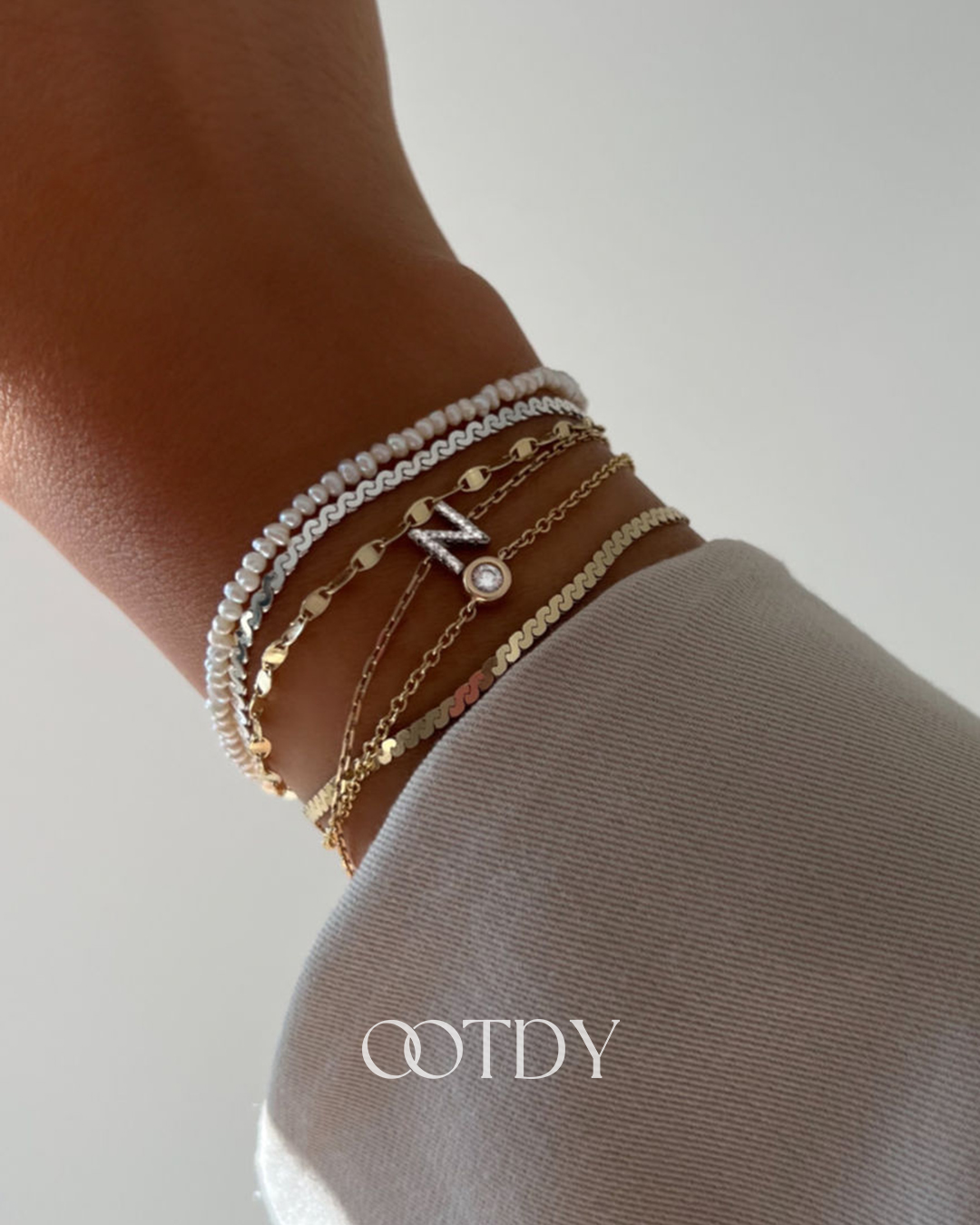 OOTDYofficial Facebook ad