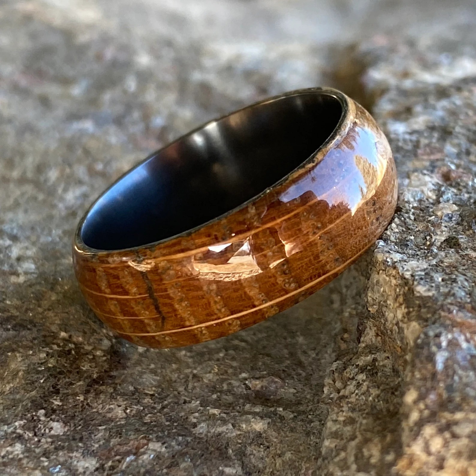 The Jewelry Source Facebook ad