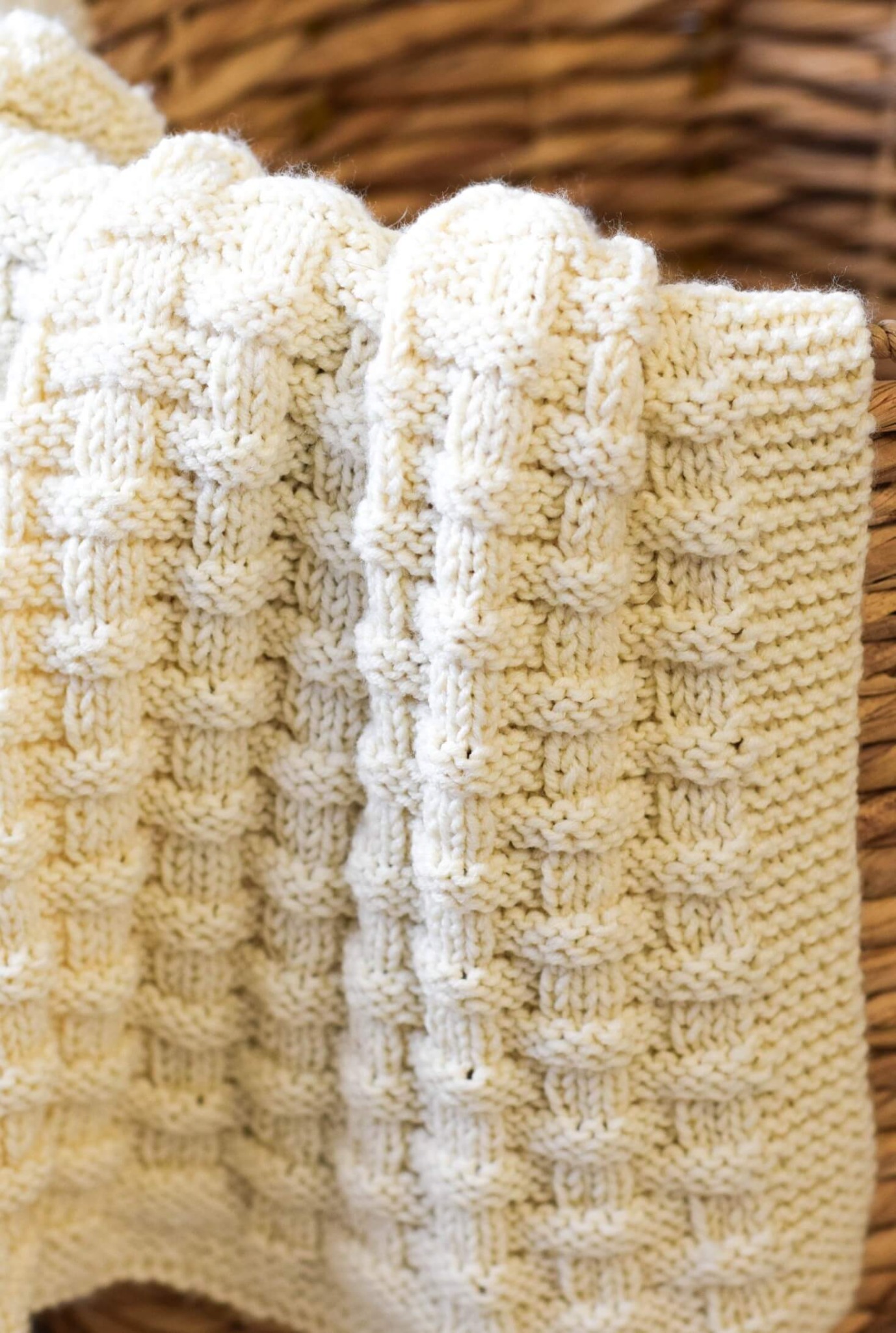 Lion Brand Yarn Facebook ad