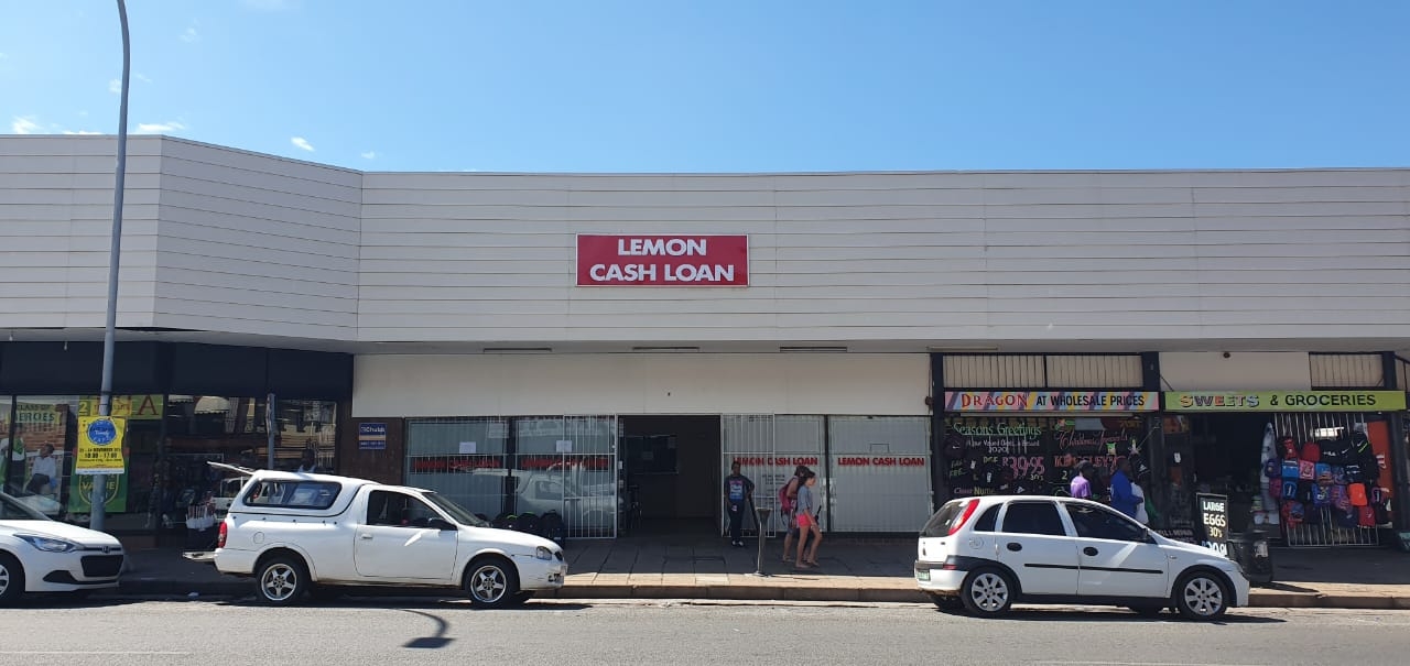 Lemon Cash Loans - Brakpan Facebook ad: Financial aids for Workers and Pensioners.