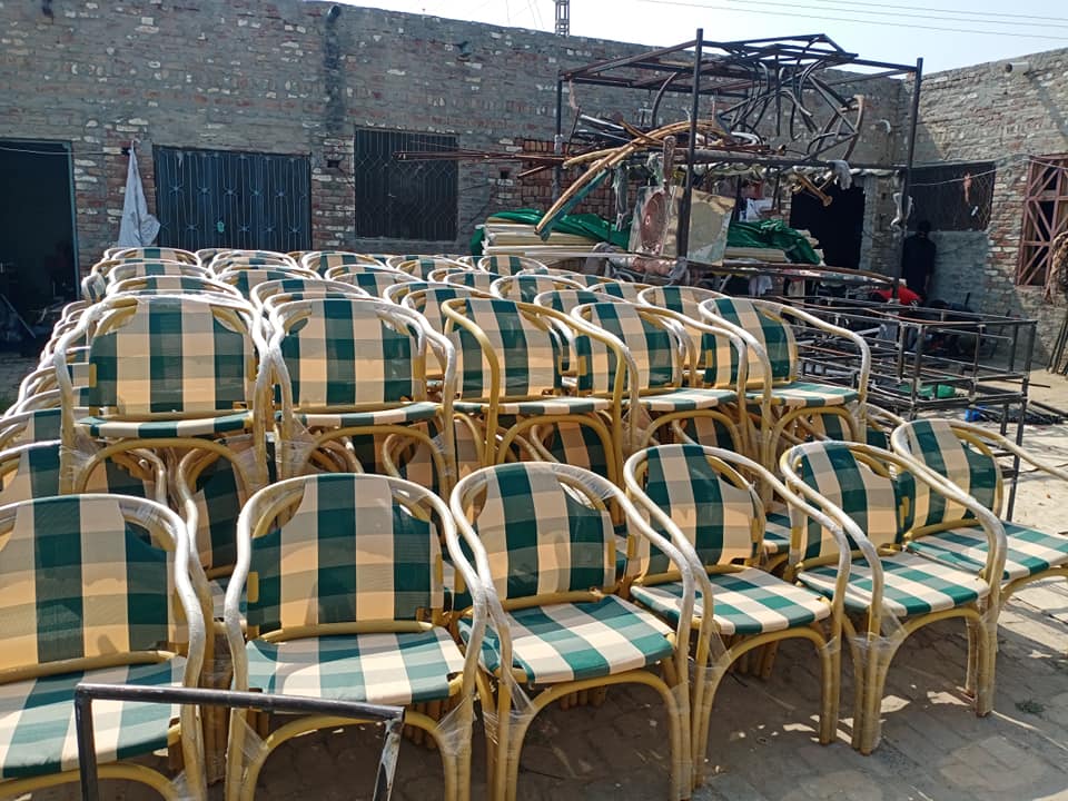 Luxes Furniture Facebook ad: Bulk Orders Only (MOQ 20 pices)