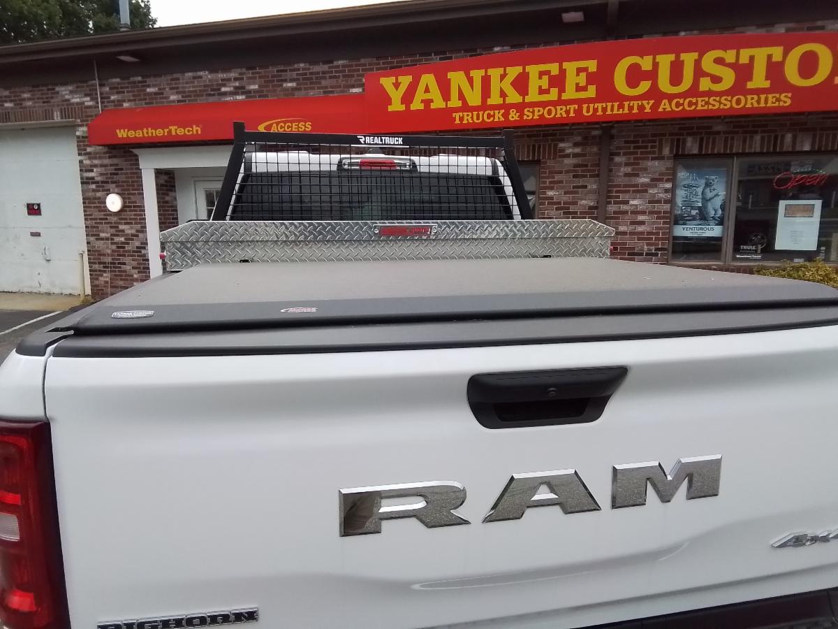 Yankee Custom| Truck and Sport Utility Accessories Facebook ad