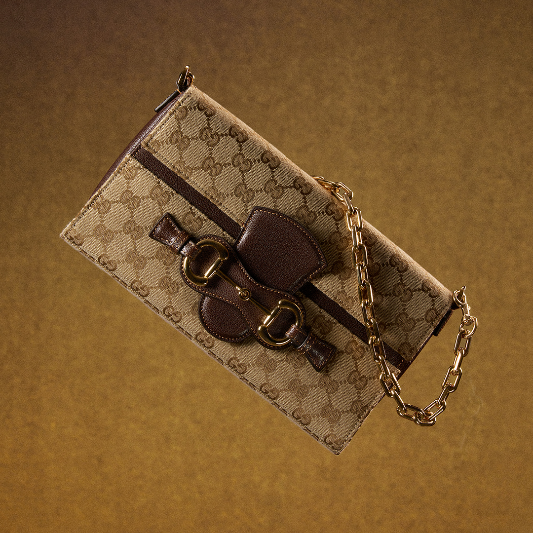 Gucci Facebook ad