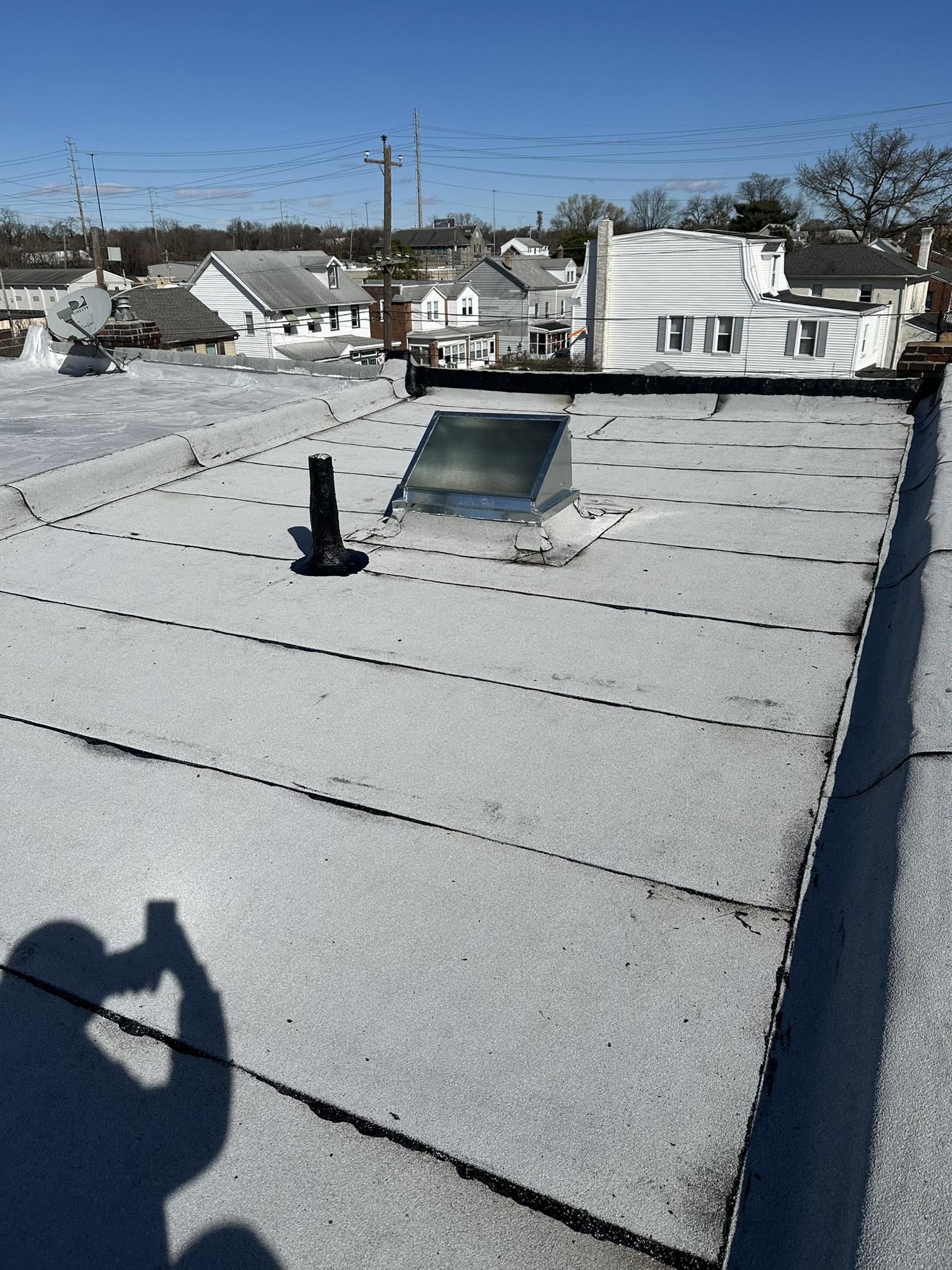JRL Roofing Facebook ad: Contractor