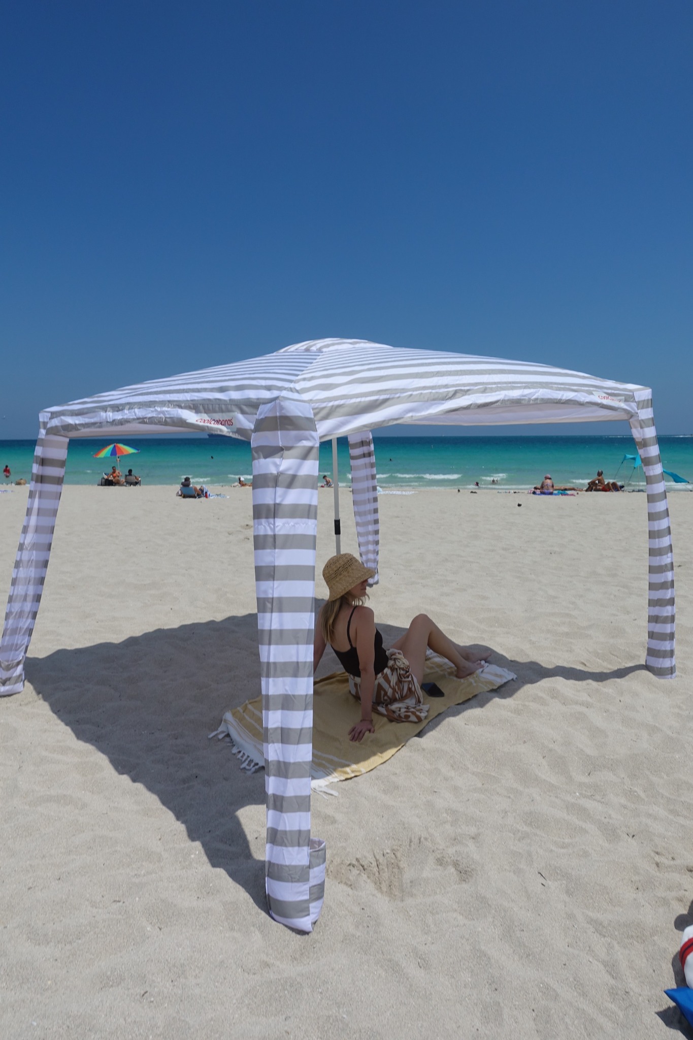 CoolCabanas Facebook ad
