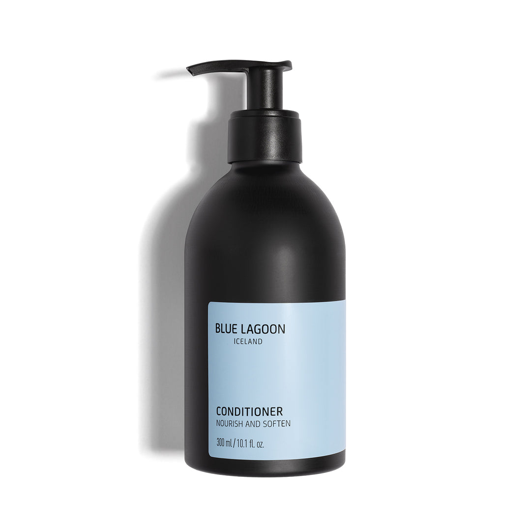 Blue Lagoon Skin Science Facebook ad: Your cart is calling!