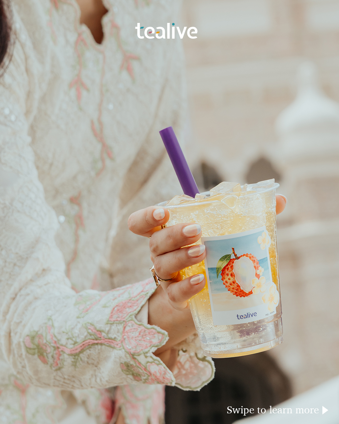 Tealive Asia Facebook ad: There’s more to the Lychee experience.