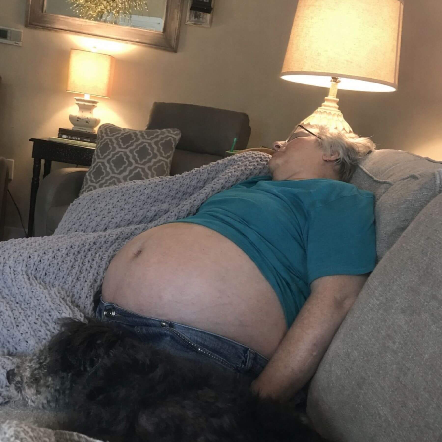 Alice Miller Facebook ad: Belly Pouch Ruining Your Life?