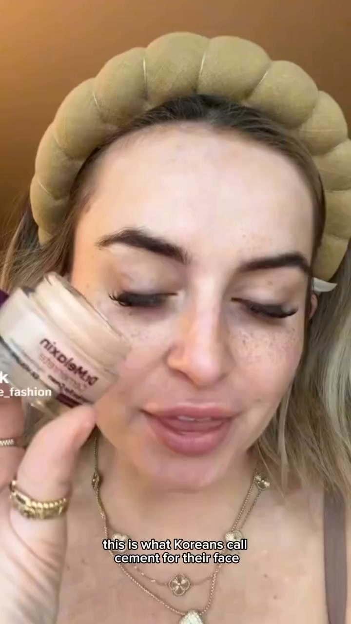 MystiGlam Facebook ad: Your eyes age before your face