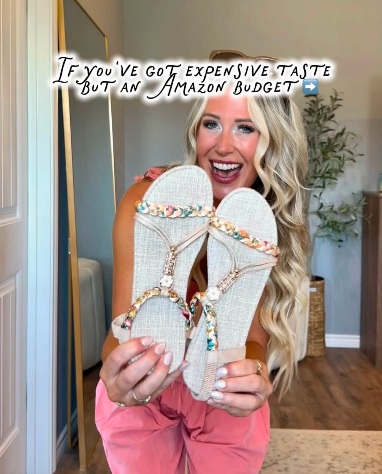 hollyreyna Facebook ad