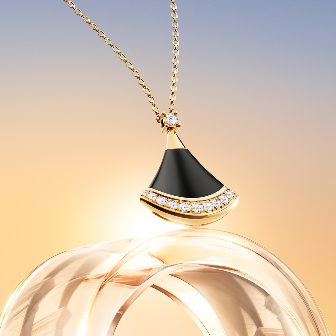 BVLGARI Facebook ad