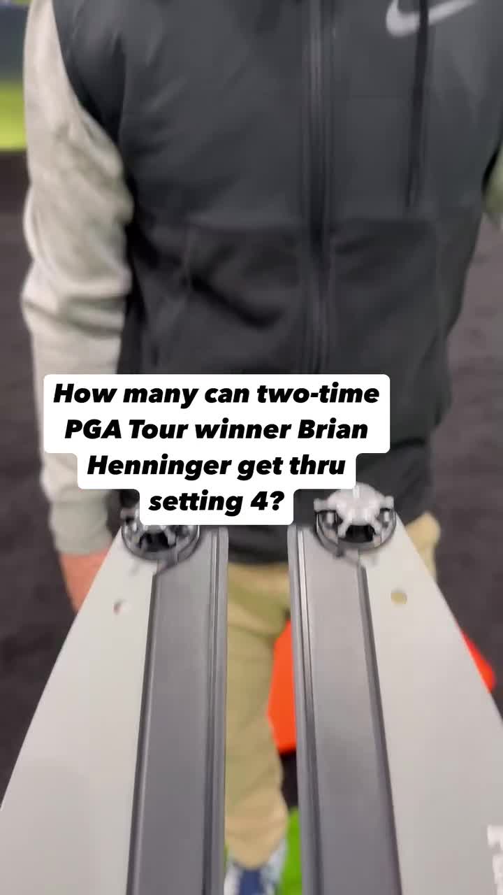 WhyGolf Facebook ad: Putting Thing - Winter Sale