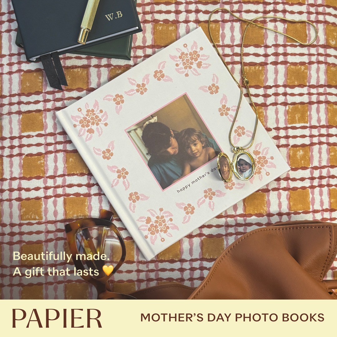 Papier Facebook ad