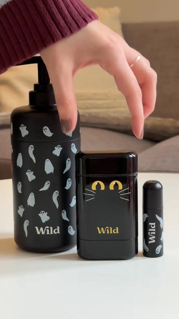 Wild Facebook ad: Get 40% off our Summerween sale!