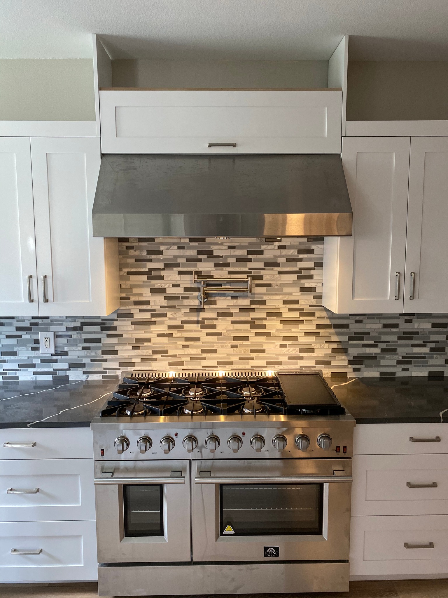 King James Construction Facebook ad: Redmond's Local Builder