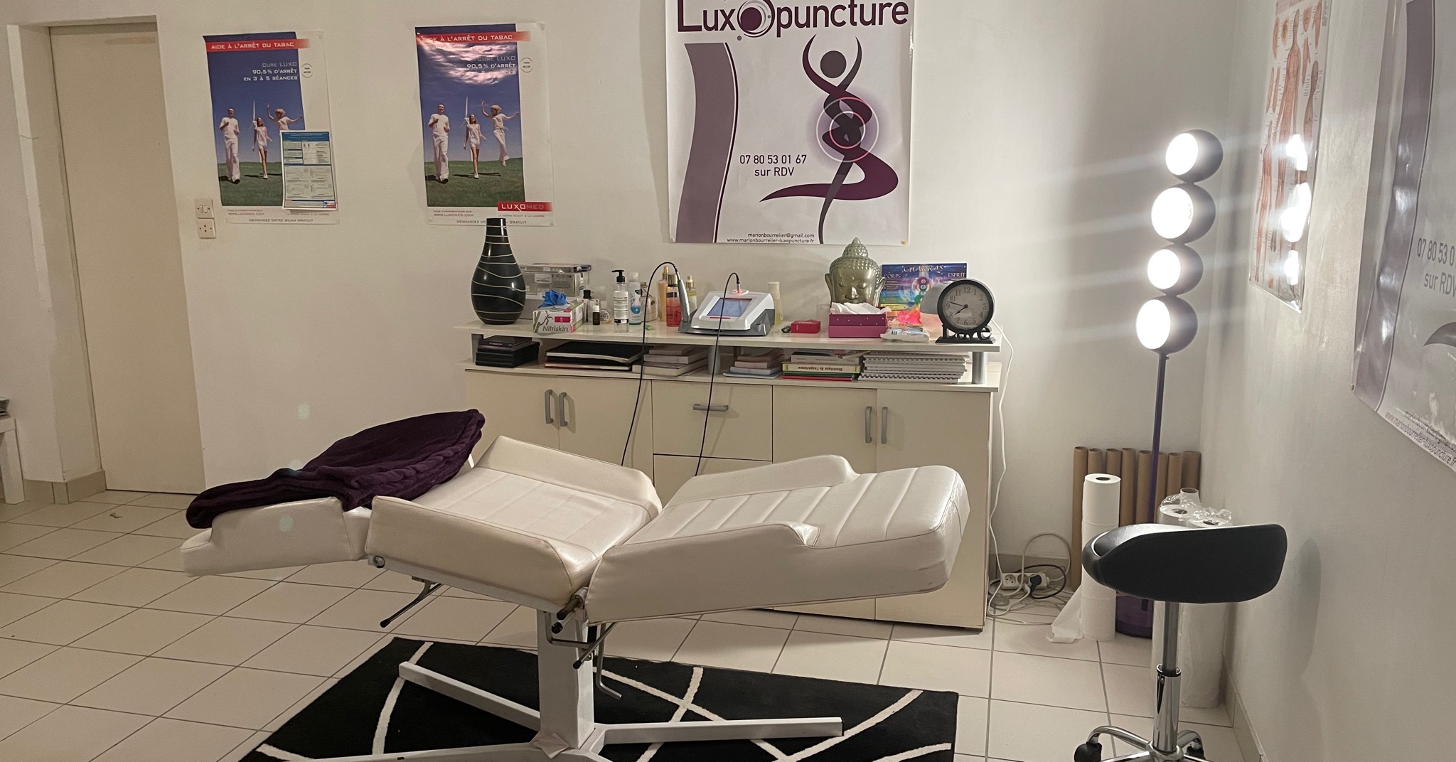 Centre de Luxopuncture Marion Bourrelier Facebook ad