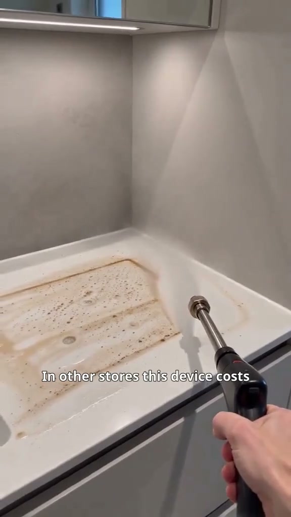 Manchestore Facebook ad: Grease in the kitchen, limescale in the bathroom…