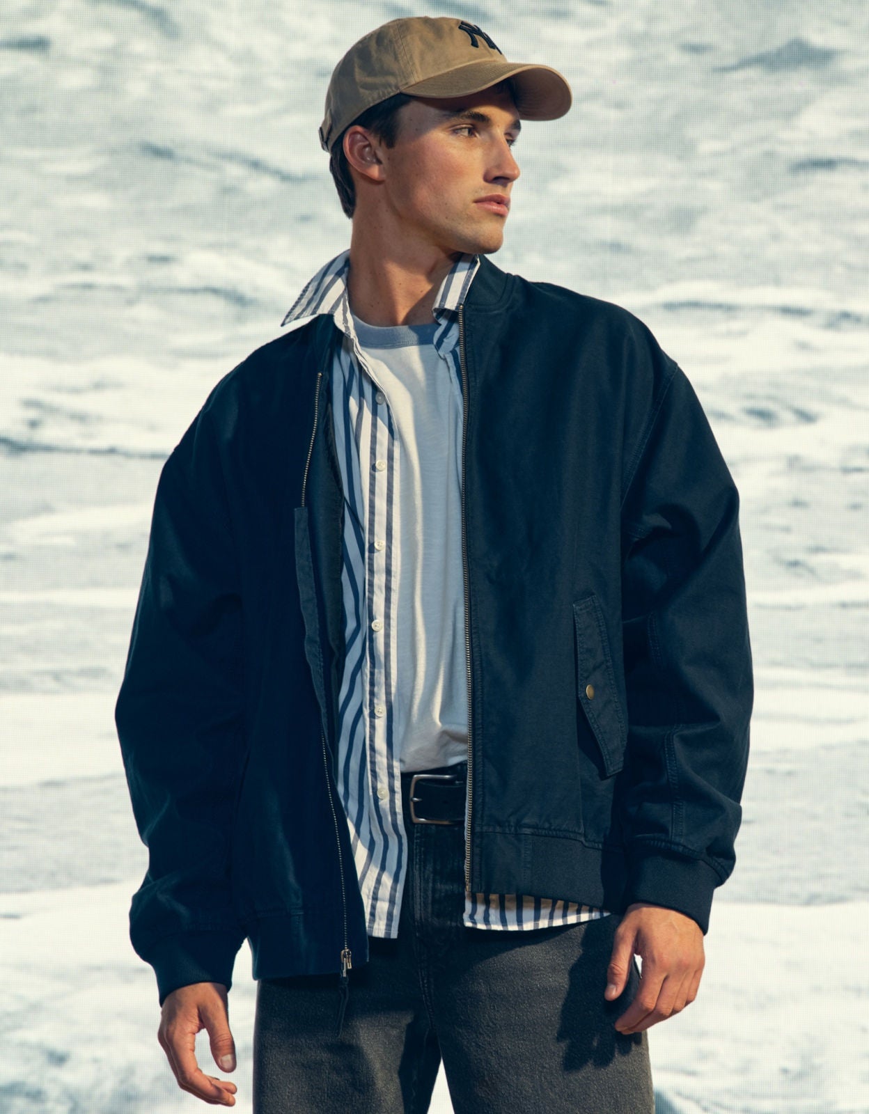 American Eagle Outfitters Facebook ad: The sale just got bigger Up to 75%…