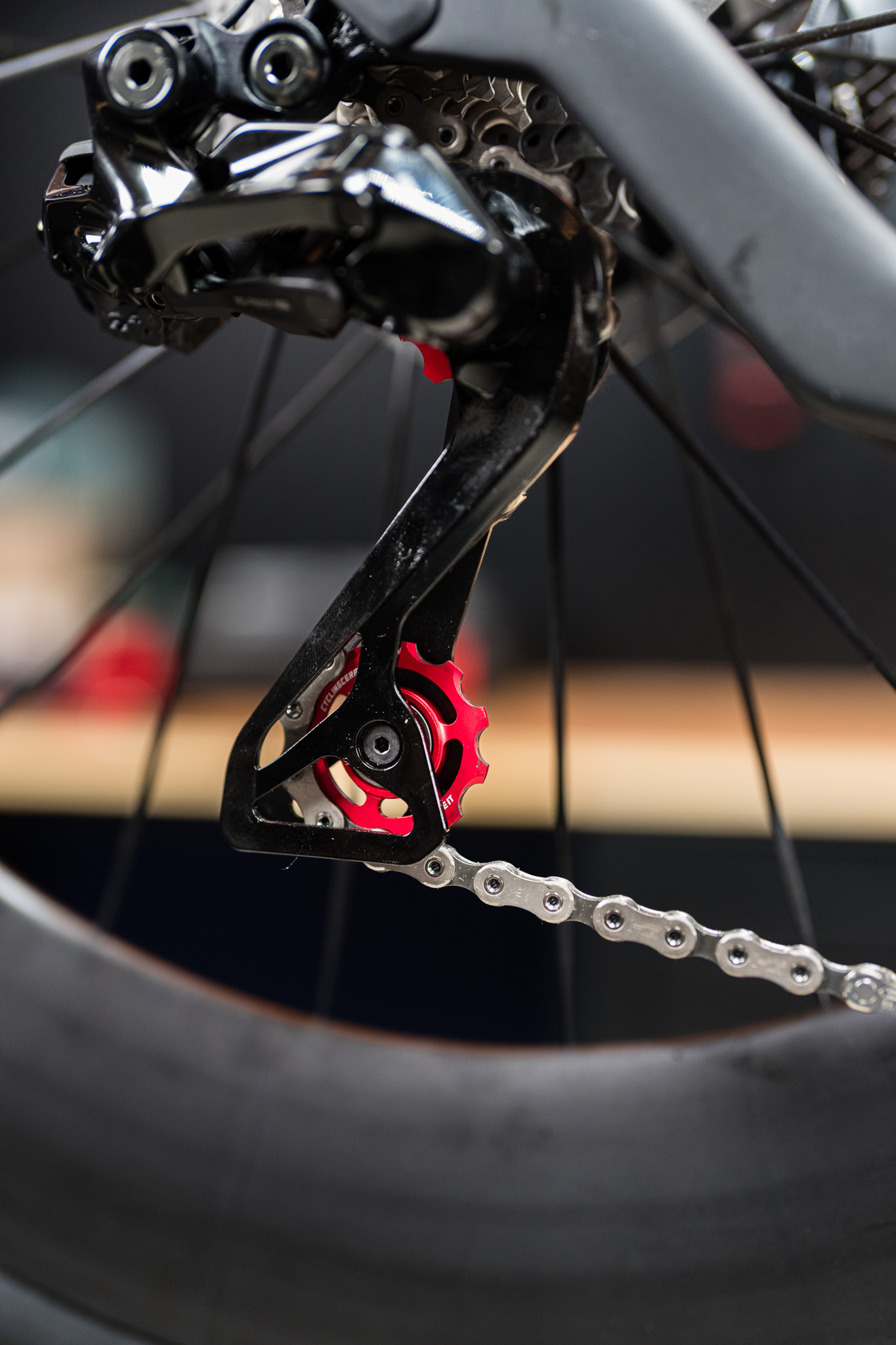 Cyclingceramic Facebook ad