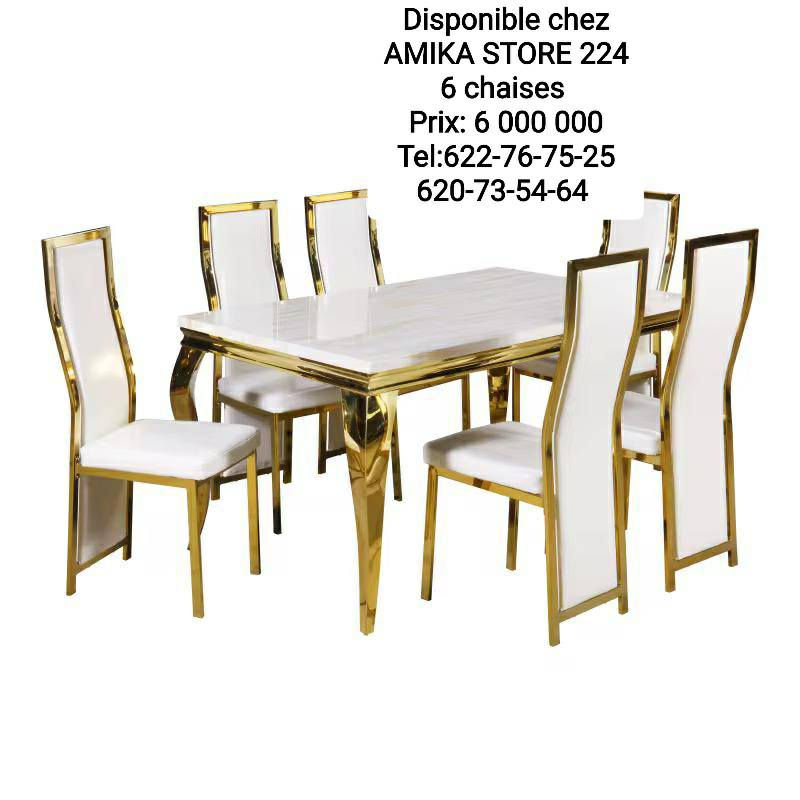 AMIKA STORE 224 Facebook ad: Disponible chez AMIKA STORE 224 size sur images