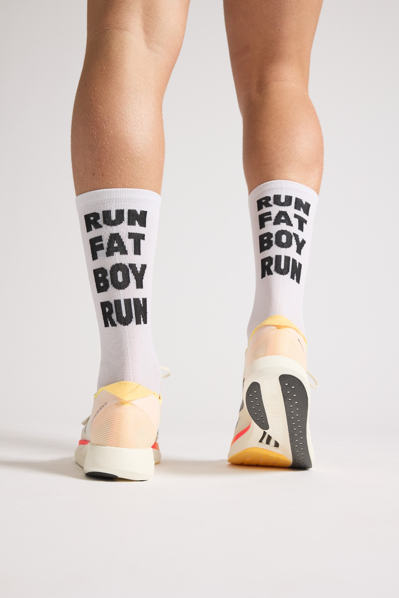 Stomp Socks Facebook ad: Don't Cheat Your Feet