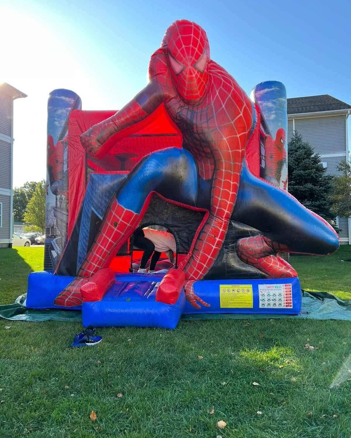 Ideal Rent Facebook ad: Bounce house for rent/brincolines de renta/inflatables de…
