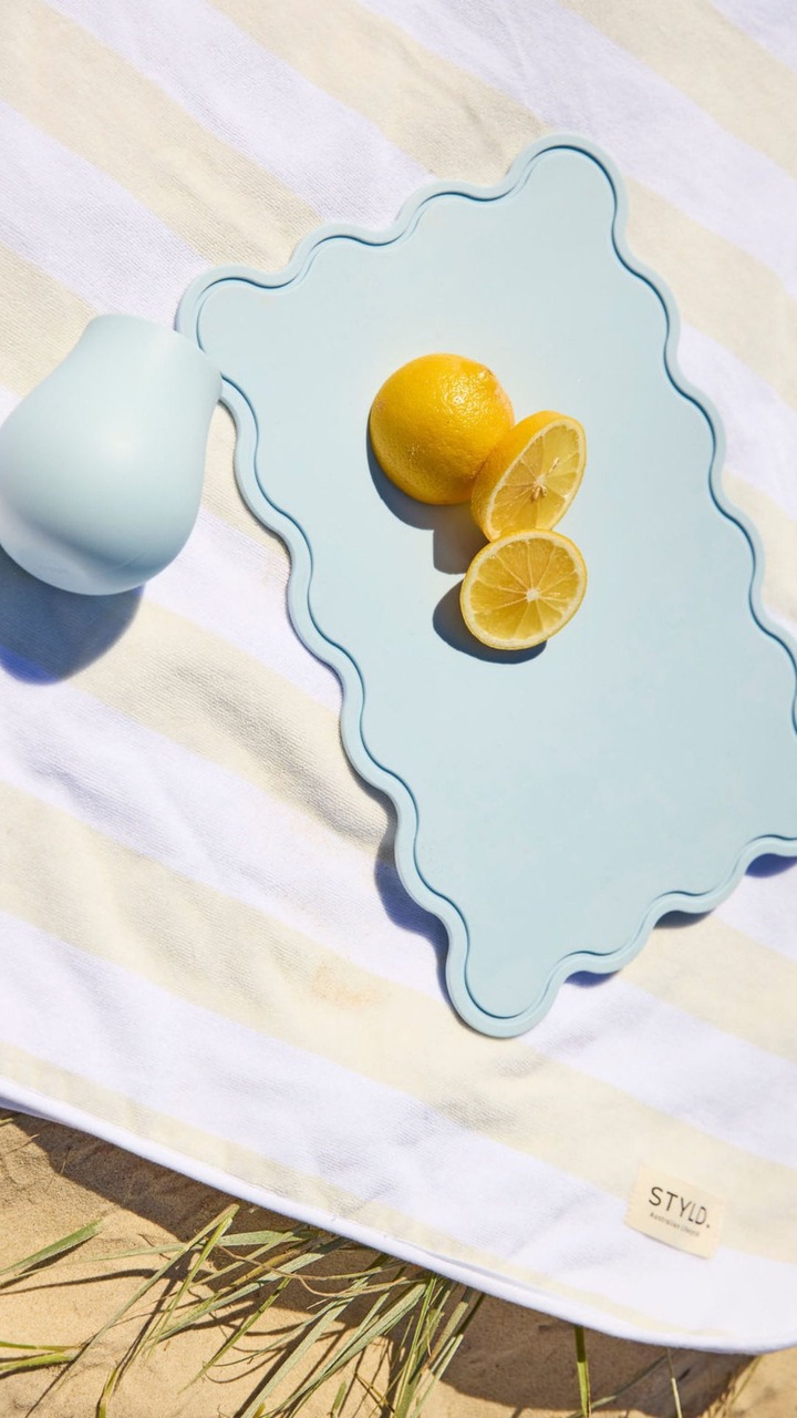 STYLD. Australia’s Leading Silicone Style Facebook ad: Our first ever silicone chopping board set …